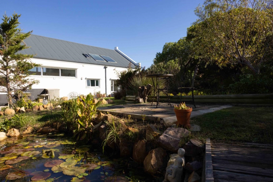 5 Bedroom Property for Sale in Crofters Valley Western Cape
